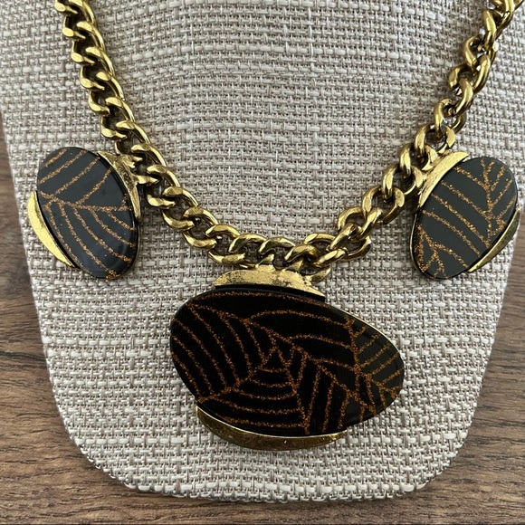 {preloved} Gold Toned Statement Necklace - Picture 3 of 4